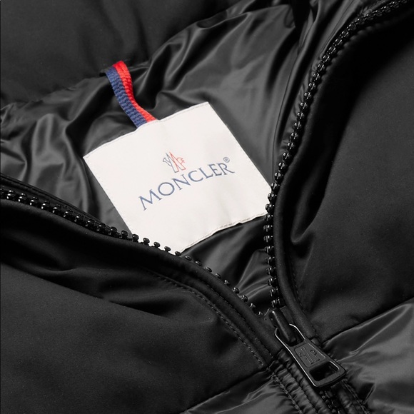 Moncler downjacket - Picture 4 of 10